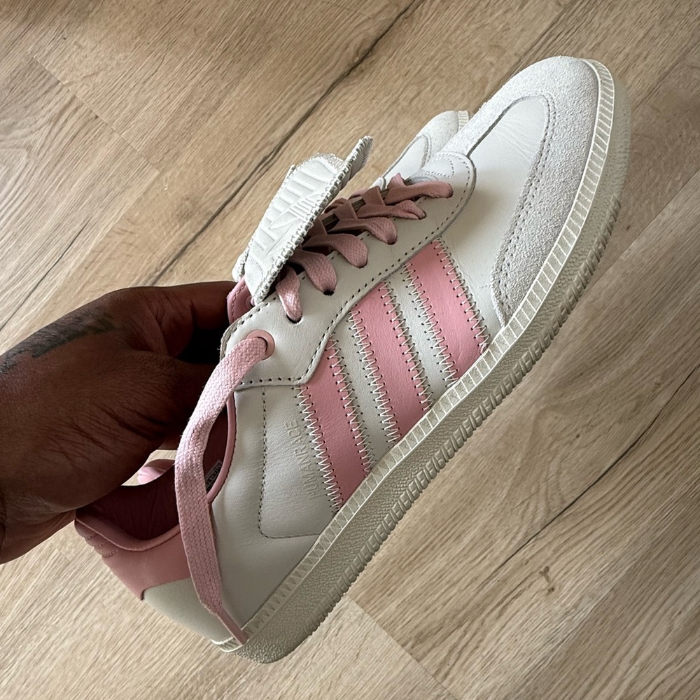 Adidas Samba women’s 9